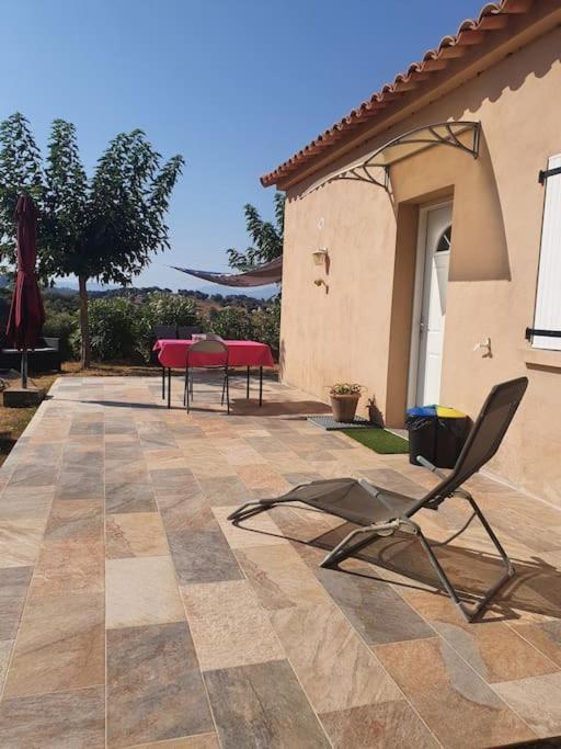 Studio Mitoyen A La Campagne Vue Sur La Mer การ์แฌส ภายนอก รูปภาพ