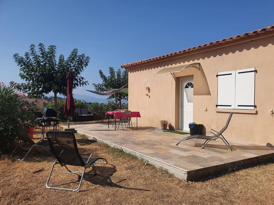 Studio Mitoyen A La Campagne Vue Sur La Mer การ์แฌส ภายนอก รูปภาพ